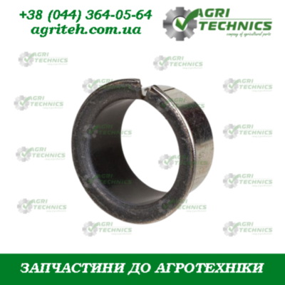 AC670008 Втулка кронштейна опорного колеса  Зображення